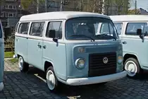 VW T 2 C, kein Oldtimer, Sondermodell  Last Edition  zur einstellung der Producktions in Brasilien, mit 1,4l Wassergek�hltem Motor, 61 kw, gesehen auf einem Betriebshof.  April 2016