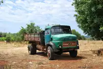 Ein Mercedes LAK 1519 in Griechenland im Juni 2010.