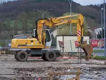 Liebherr A 904 Litronic am 02.04.2006 in der Nähe von Luxembourg