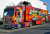 MAN Sattelzug, DHL-Werbeträger in Bonn - 14.03.2016