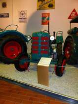 Hanomag R28, präsentiert im Deutschen Traktorenmuseum in Paderborn, April 2016