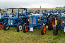 3. TRAKTOREN TREFFEN NEW HOLLAND-FORD-FIAT
vom 22. bis 24. April 2016
in Rüti bei Büren.
Foto: Walter Ruetsch