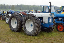 3. TRAKTOREN TREFFEN NEW HOLLAND-FORD-FIAT
vom 22. bis 24. April 2016
in Rüti bei Büren.
Foto: Walter Ruetsch