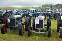 3. TRAKTOREN TREFFEN NEW HOLLAND-FORD-FIAT
vom 22. bis 24. April 2016
in Rüti bei Büren.
Foto: Walter Ruetsch
