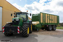 John Deere 6210 R beim Spindler´s Hoffest (24.04.16)