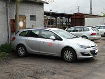 DB AG Opel Astra am 24.04.16 in Hanau Hbf 