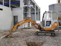 Hitachi EX 22 am 20.09.2009 in der Nähe von Konz