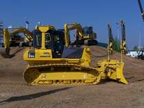 Komatsu D 61 PX-15 auf der Baumaschinenmesse Intermat in Paris (28.04.2006)