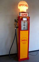 Shell-Tanksule lterer Bauart, April 2016