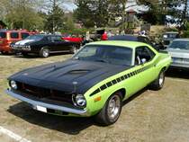 Ein mir unbekannter Oldtimer bei einen US Car/Oldtimer Treffen am 01.05.16 in Frankfurt am Main Bergen Enkheim