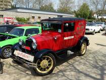 Ein ganz alter Ford bei einen US Car/Oldtimer Treffen am 01.05.16 in Frankfurt am Main Bergen Enkheim
