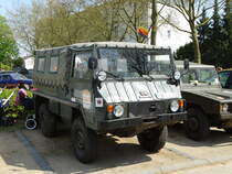 Ein Steyr-Puch Pinzgauer bei einen US Car/Oldtimer Treffen am 01.05.16 in Frankfurt am Main Bergen Enkheim