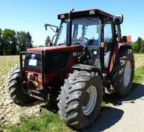 Fiat 88-94, Allradschlepper, gebaut von 1993-96, 4-Zyl.Dieselmotor mit 3908ccm und 85PS, Mai 2016