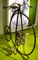 Kangaroo Sicherheitshochrad von 1884, mit doppeltem Kettenantrieb und bersetzung, NSU-Museum, Sept.2014