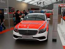 Mercedes Benz E-Klasse NEF am 13.05.16 auf der RettMobil in Fulda