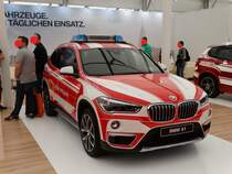 Feuerwehr BMW X1 am 13.05.16 auf der RettMobil in Fulda
