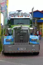Kenworth-Show-Truck von FÖRSTINA-Brunnen steht im Mai 2016 in Fulda