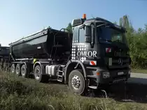 Mercedes-Benz Actros 2044 am 27.09.2009 in der Nähe von Besch