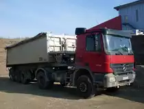Mercedes-Benz Actros 2046 am 19.10.2008 in der Nähe von Munsbach (Lux.)