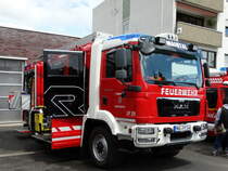 Feuerwehr Maintal MAN TGM LF20 mit Rosenbauer Aufbau und den Rufnamen ( Florian Maintal 1-46-1) am 15.06.16 beim Tag der Offenen Tür in Dörnigheim