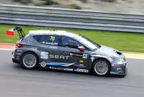 Mitzieher der Nr.62, Mat'o HOMOLA auf SEAT León TCR von B3 Racing Team Hungar, bei der TCR International Series 2016. Hier in Spa Francorchamps am 7.Mai 2016