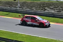 Mitzieher der Nr.77 Sergey AFANASYEV auf SEAT León TCR vom Team Craft-Bamboo LUKOIL, bei der TCR International Series 2016. Hier in Spa Francorchamps am 7.Mai 2016