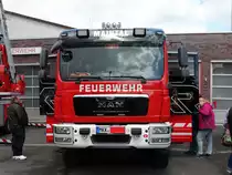 Feuerwehr Maintal MAN TGM LF20 mit Rosenbauer Aufbau und den Rufnamen ( Florian Maintal 1-46-1) am 15.06.16 beim Tag der Offenen Tür in Dörnigheim