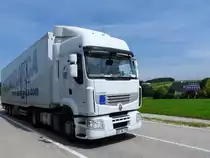 RENAULT-460 Optidriver+ auf der schmalen B143; 160527