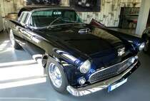 Thunderbird, sportliches PKW-Modell von Ford, gebaut ab 1955, April 2016