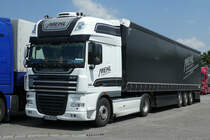 DAF XF der Spedition MEHL steht auf dem Rasthof Fulda Nord im Juni 2016