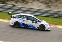 Nr.14 Aku PELLINEN auf Honda Civic TCR von Westcoast Racing, bei der TCR International Series in Spa Francorchamps am 7.Mai 2016