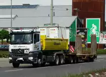 Mercedes Benz Arocs am 08.06.16 in Frankfurt am Main