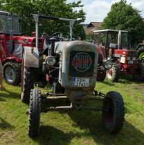 Eicher, abgestellt bei der Oldtimerveranstaltung in Fulda-Harmerz im Juni 2016