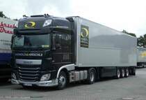 DAF XF der Spedition  Honold & Hirschle  rastet am Autohof Fulda Nord im Juni 2016