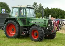 Fendt Farmer 310 LSA, gesehen bei der 2016er Kreistierschau des Landkreises Fulda in Almendorf, Juni 2016
