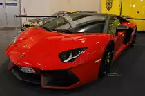 Lamborghini Aventador in Rot auf der Essen Motor Show 2015.