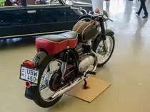 Pannonia T-5 (246ccm, 16Ps, gebaut: 1964-1975), ausgestellt auf dem Retropartisanen Festival, Mai 2016