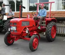 Fahr mit Besatzung ist bereit für die  Ausfahrt  anl. Oldtimertreffen in Niederaula, Juni 2016