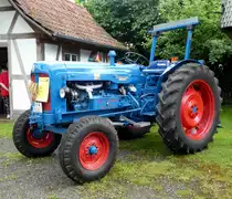 Fordson Major, gesehen in Niederaula anl. Oldtimertreffen im Juni 2016