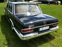 Mercedes Benz 600, Heckansicht, Juni 2016