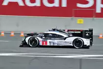 Porsche 919 Hybrid 2.0L Turbo V4,LMP! Nr1. Fahrer: Timo Bernhard, Mark Webber, Brendon Hartley  beim Training 84. 24h von Le Mans am 15.6.2016