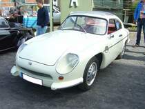 Deutsch & Bonnet HBR5. 1954 - 1961. Von diesem Straßensportwagen mit Panhard Technik wurden 429 Einheiten produziert. Der 2-Zylinderboxermotor aus dem Hause Panhard leistet aus 850 cm³ Hubraum 60 PS. Von diesem Modell sind in Deutschland nur noch zwei Stück zugelassen. Herner Oldies am 03.07.2016.