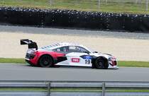 24h Le Mans als Support Race,  ROAD TO LE MANS  beim Rennen am 18.6.2016 Audi R8 LMS
von Tockwith Motorsports Fahrer; HANSON / MOORE mit Reifenschaden