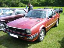 Honda Prelude der ersten Baureihe. 1978 - 1983. Der Prelude war die Coupeversion des bereits 1976 vorgestellten Honda Accord. Auf dem europäischen Markt war der Prelude ausschließlich mit einem 4-Zylinderreihenmotor lieferbar, der aus 1602 cm³ Hubraum 80 PS leistet. Herner Oldies am 03.07.2016.