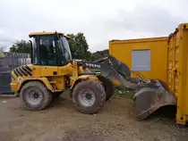 Volvo L 35B Pro auf einer Baustelle in Trier, 03.10.2012
