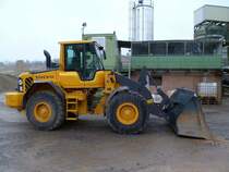 Volvo L 90F aufgenommen am 25.12.2011