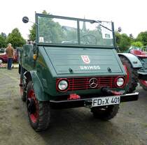 =Unimog, gesehen bei den Motorrad-Oldtimer-Freunden Kiebitzgrund im Juni 2016 