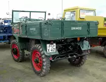 =Unimog, gesehen bei den Motorrad-Oldtimer-Freunden Kiebitzgrund im Juni 2016