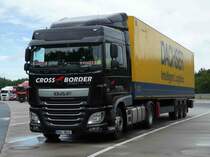 =DAF Sattelzug rastet an der A7 im Juli 2016