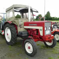 =IHC 423, steht bei den Motorrad-Oldtimer-Freunden Kiebitzgrund im Juni 2016